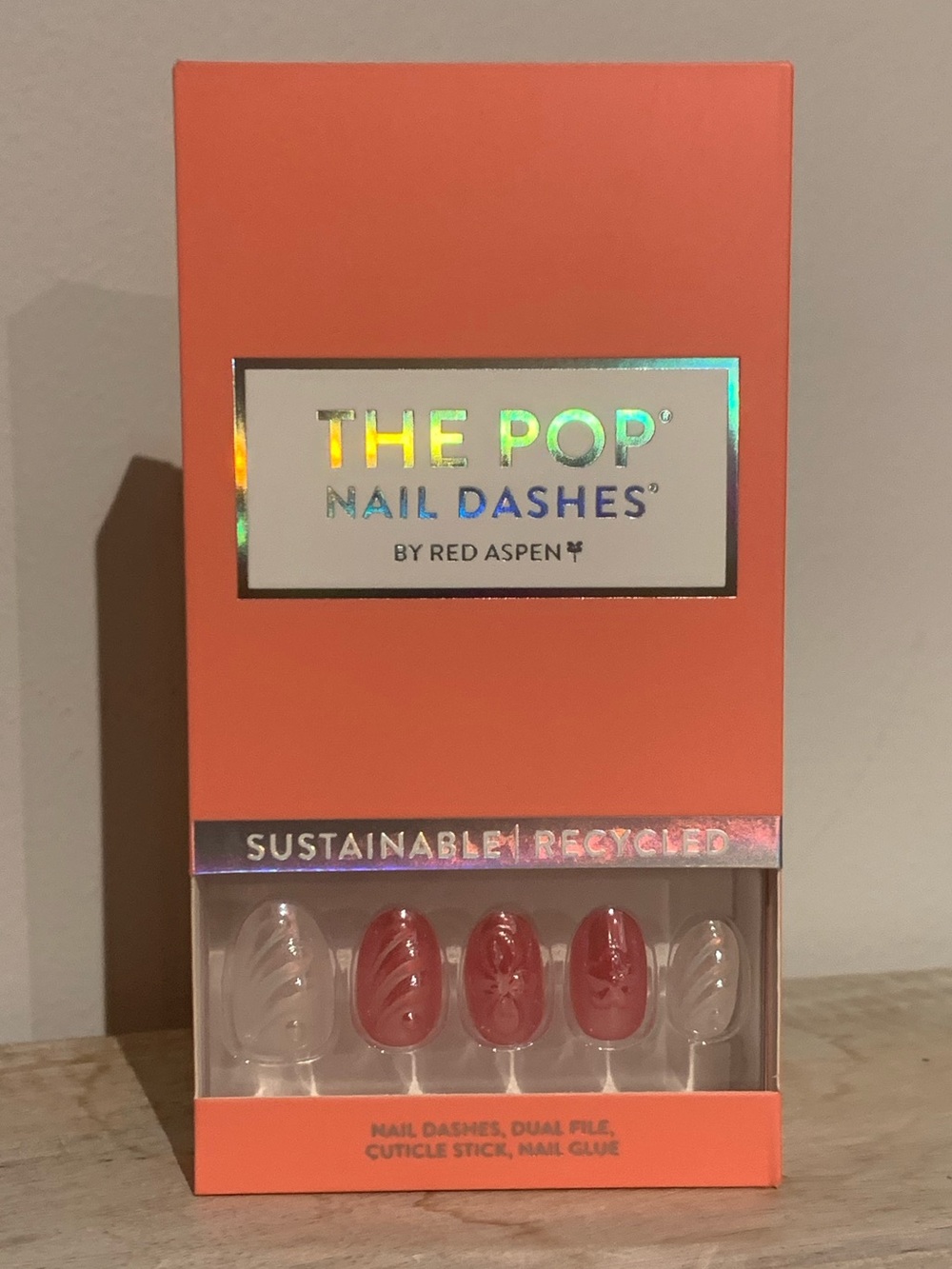Nail Dashes by Red Aspen
